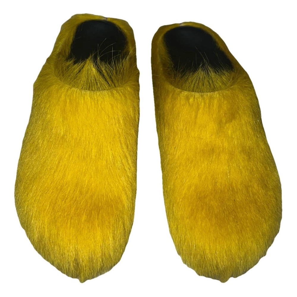 Marni Fussbett Sabot Long Hair Clogs Yellow
